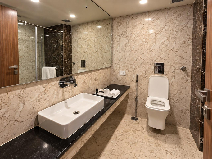 Bathroom 4, ALWAR MOTEL AND RESORTS, Alwar