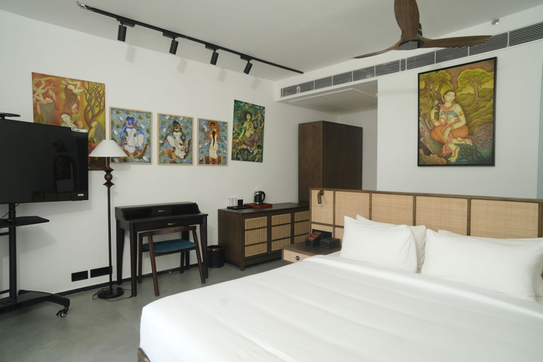 Others 5, One Kochi, Ernakulam