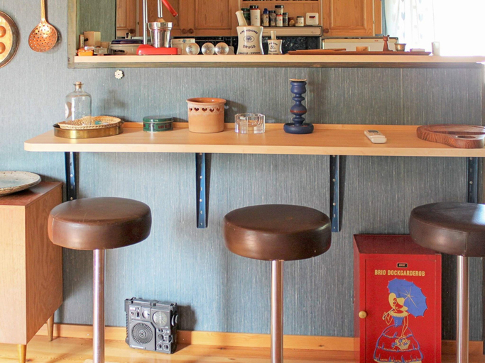 Food & Drinks 4, Scenic Lakeside Cottage-By Traum, Lidköping