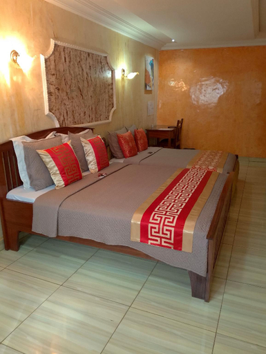 Others 5, CONSTELLATION HOTEL, Menoua