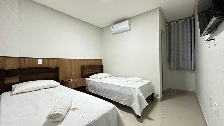 Others 2, Hotel Brisas, Bom Jesus da Lapa