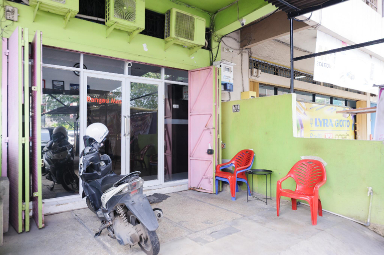 Public Area, RedDoorz @ Jalan Bangau Palembang, Palembang