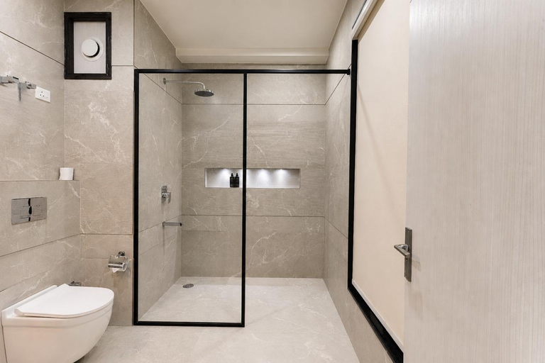 Bathroom, Hotel Elinor By Dazzling Hotels & Resorts, Agra