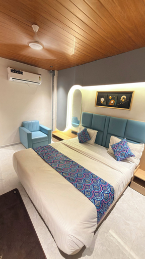 Others 5, Hotel prospera, Ahmadabad