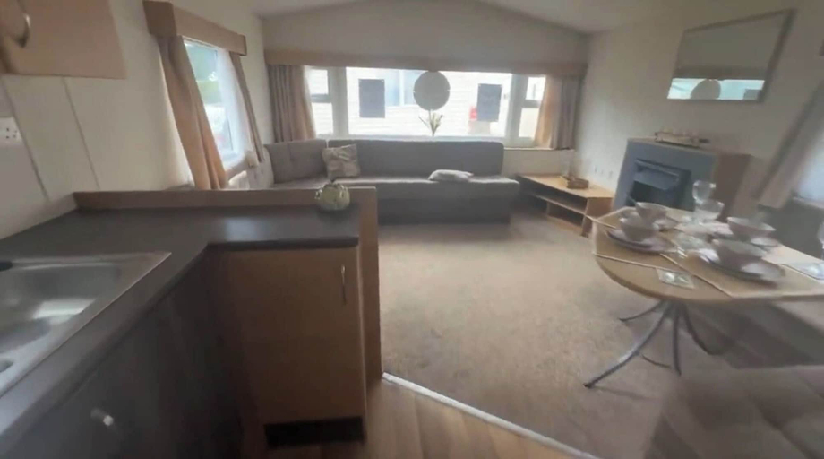 Others 2, 3 bed Static Caravan With 5 Beds on a Holiday Park, Suffolk