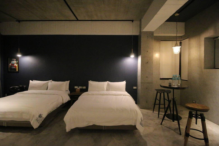 Bedroom 2, Come Sit Hostel, Hualien