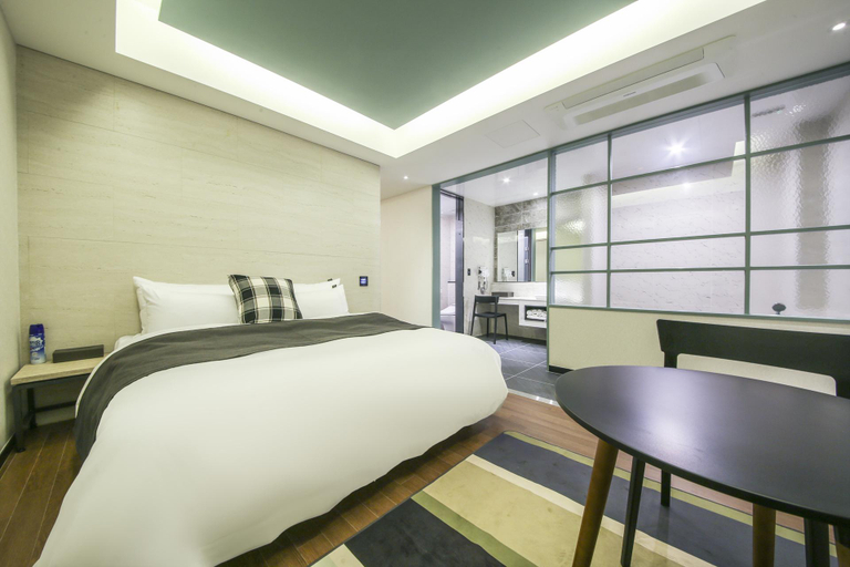 Bedroom 3, Yangsan Lime Hotel, Yangsan