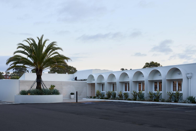 Exterior & Views 2, Bateau Bay Hotel, Wyong - South and West