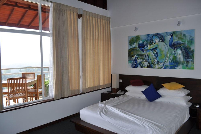 Bedroom 2, Amaara Sky Hotel, K.F.G. & G. Korale
