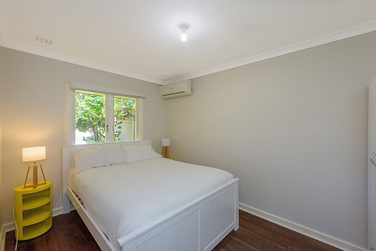 Bedroom 2, Willmott Beach House, Busselton