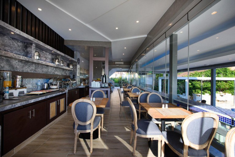 Food & Drinks 5, ANGELO DEL'ARTE ESTATE, Ionian Islands