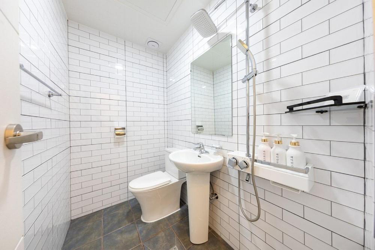 Bathroom 3, Gangneung Nishi Spa Pension, Gangneung