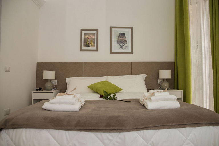 Bedroom 4, La Civita B&B, Bari