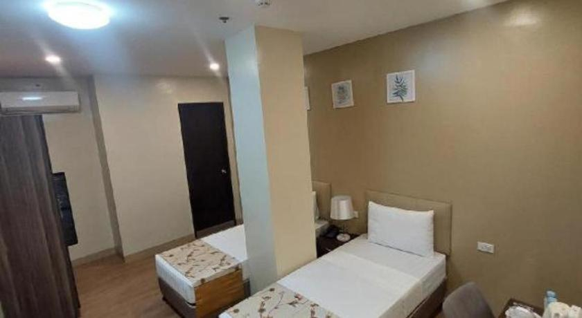 Bedroom 3, Beaver Hotel, Cebu City