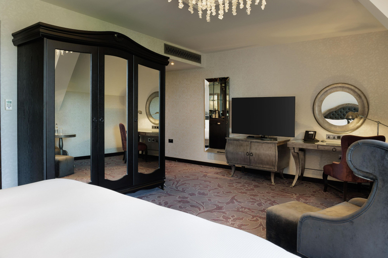 Bedroom 3, Hilton London Syon Park, London