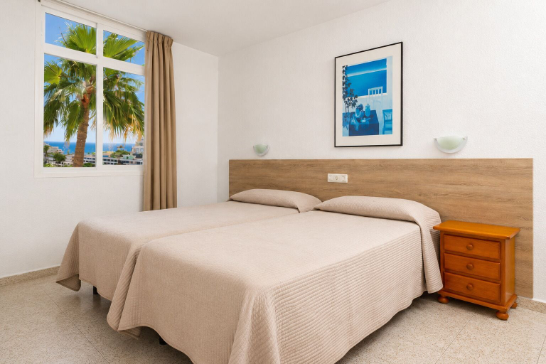 Bedroom 3, APARTAMENTOS TAMARAGUA, Las Palmas