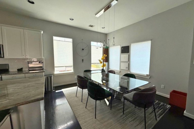 Others 3, 3BR Houston Stay Near Downtown Eado and Midtown, Houston