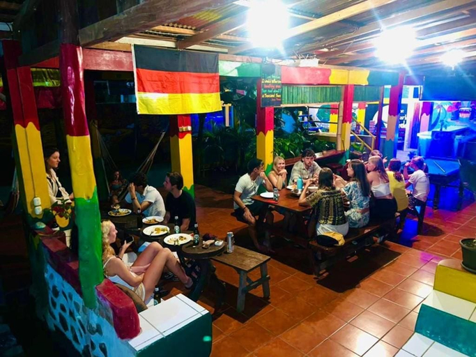Food & Drinks 5, Lazy Crab Hostel, Lago de Nicaragua