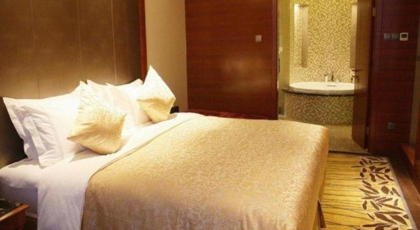 Bedroom 3, Grand Skylight International Hotel Wu Hai, Wuhai