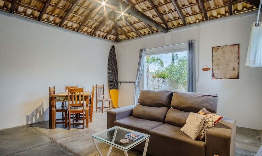 Others 2, Charming House Just Minutes From the Beach Prn0003, Imbituba