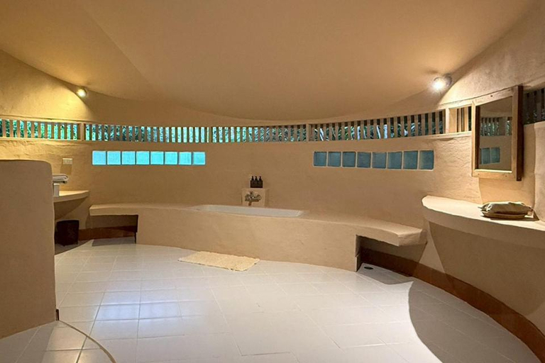 Bathroom, resort hoshihana, Hang Dong