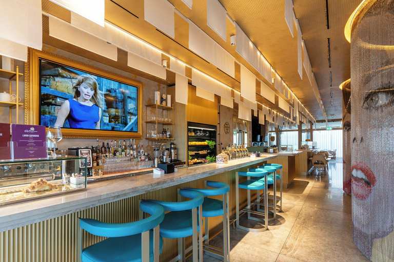 Food & Drinks 4, Green Park Penthouse Suite & Pool - Heated Pool -, Bari