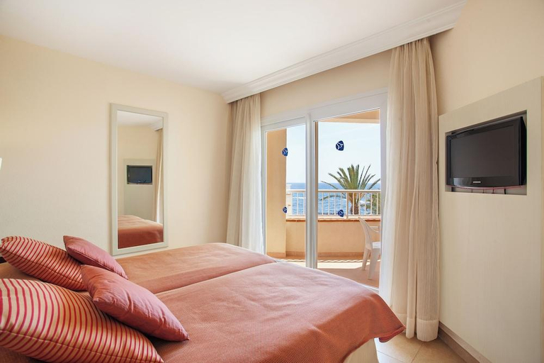 Bedroom 3, Grupotel Tamariscos, Baleares