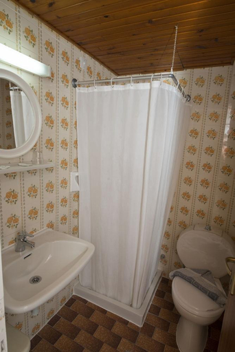 Bathroom 4, International, South Aegean