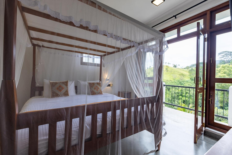 Bedroom 3, Hanthana House, K.F.G. & G. Korale