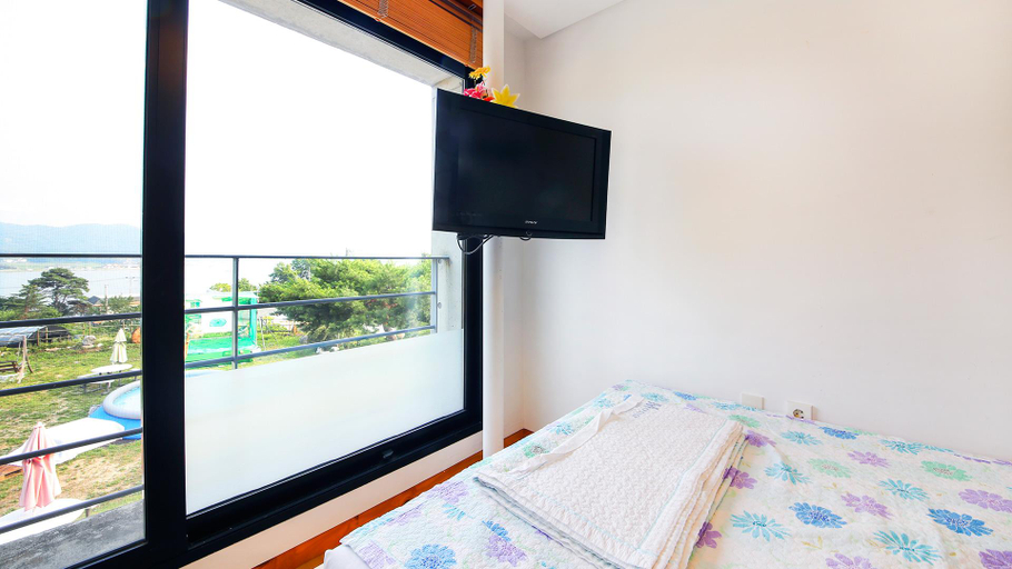 Bedroom 4, Ganghwado Hyeyum Pension, Ganghwa