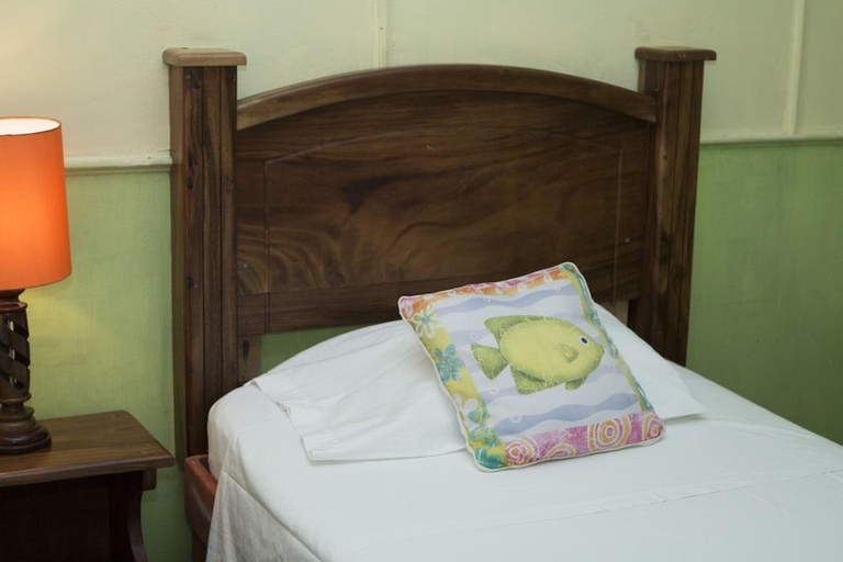 Bedroom 2, Caribbean Paradise Eco-Lodge, Pococí
