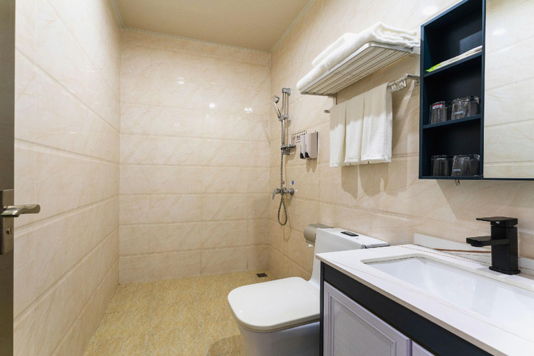 Bathroom 4, Chaoxuan Hotel, Zhuhai