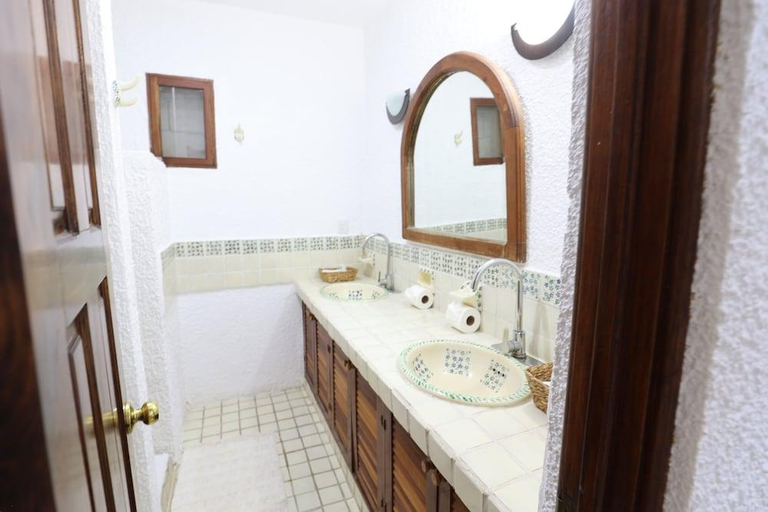 Bathroom, Hotel Bosque Caribe, 5th Av. Zone , Cozumel