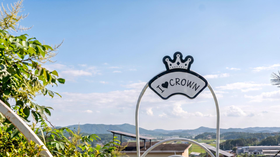 Others 3, Ganghwado J. Crown MongoliaGerpension, Ganghwa