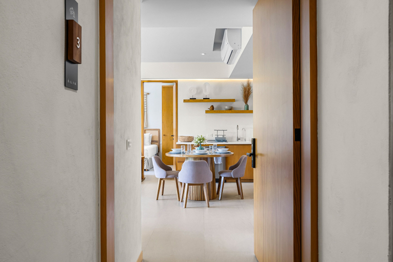 Others 4, 2BR Near the Ocean With Pool, Gym, Wifi, and Full Kitchen, Compostela