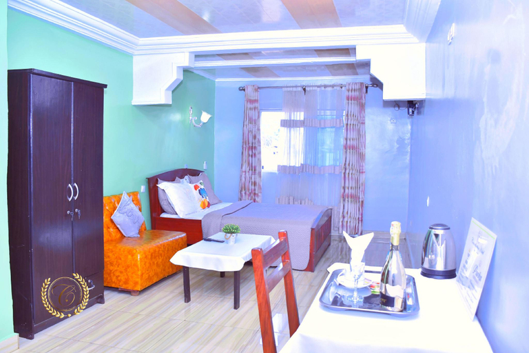 Others 3, CONSTELLATION HOTEL, Menoua