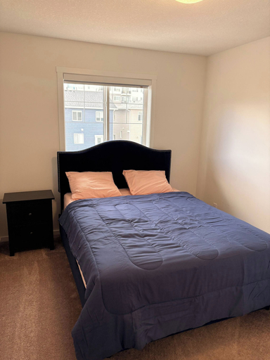 Others 4, Spaciouscalgaryhome l 4 Bedrooms l Sleeps 8 Plus, Division No. 6