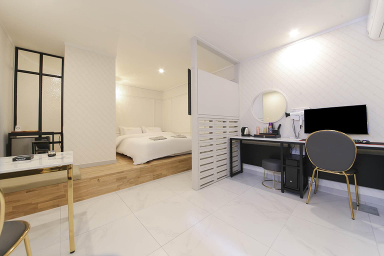 Bedroom 3, Pyeongtaek Hotel Barts, Pyeongtaek