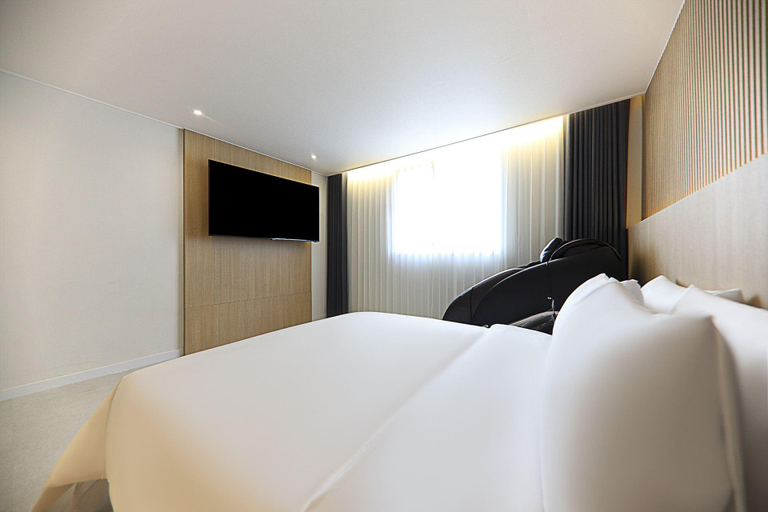 Bedroom 4, Changwon Jinhae Hotel PRI BERRY, Jinhae