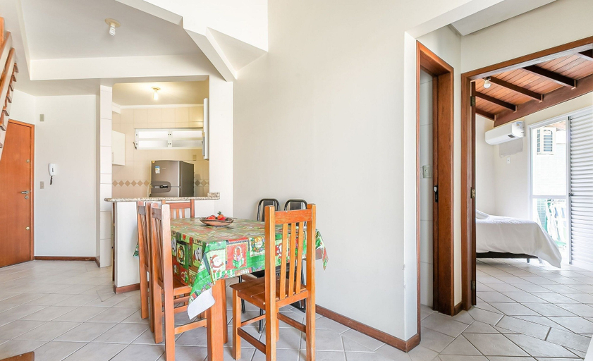Others 5, Cozy Two-story House Just 120m From the Beach! EDE, Florianopolis