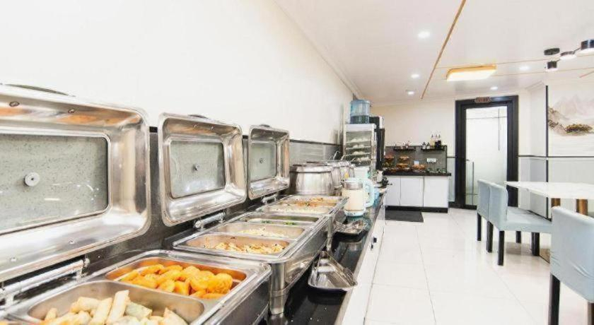 Food & Drinks 5, GreenTree Inn Shanghai Jiading Anting Motor City Express Hotel, Shanghai