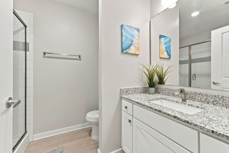 Others 3, Orlando for Work or Play, Comfortable 3BR Condo, Orange