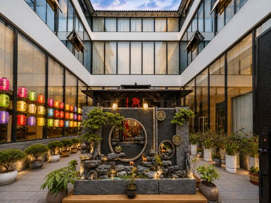 Others 4, Dali · Stillness Stay | Jiuning Courtyard (High Speed Railway Station), Dali Bai