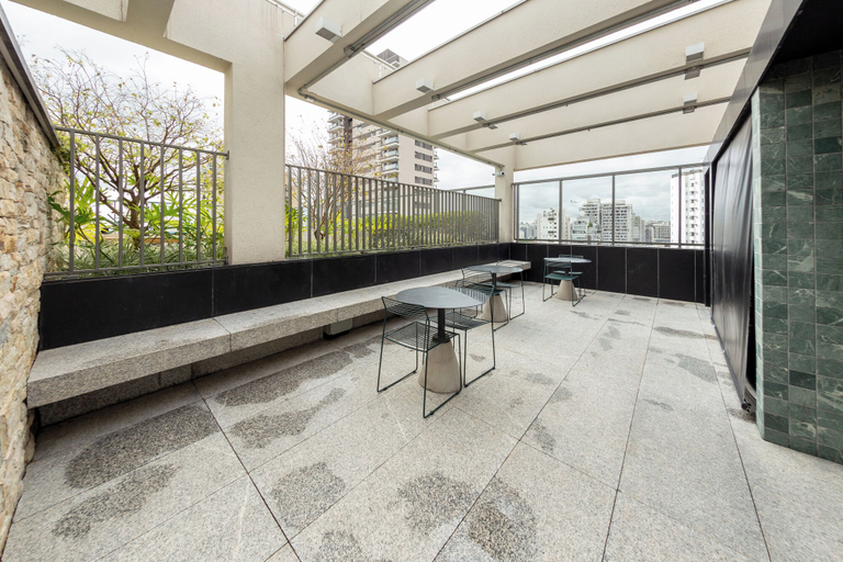 Others 3, Balkon by Bhomy, São Paulo