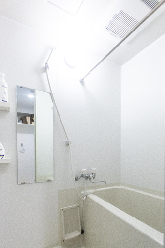Bathroom 3, Sakura Cross Hotel Ueno Iriya, Taitō
