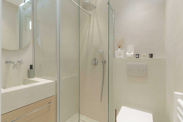 Others 5, 1bdr/3p Flat - Balcony - in the Heart of Deauville, Calvados