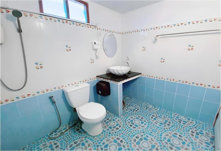 Bathroom 3, Chaba Resort Chanthaburi, Muang Chanthaburi