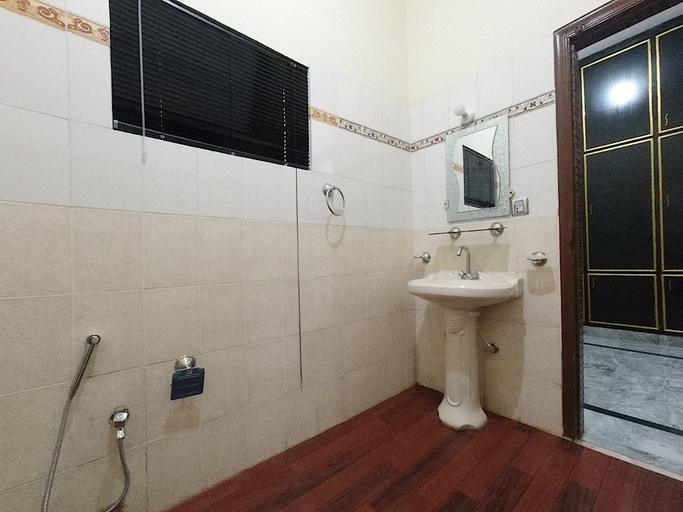Others 5, Room-room Serene Retreat in Rawalpindi -, Islamabad