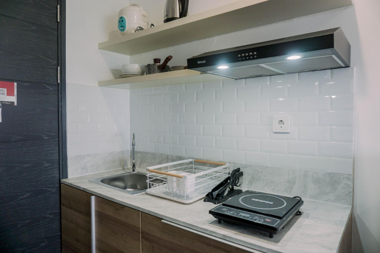 Others 5, Well Furnished And Comfy Studio Collins Boulevard Apartment, Tangerang
