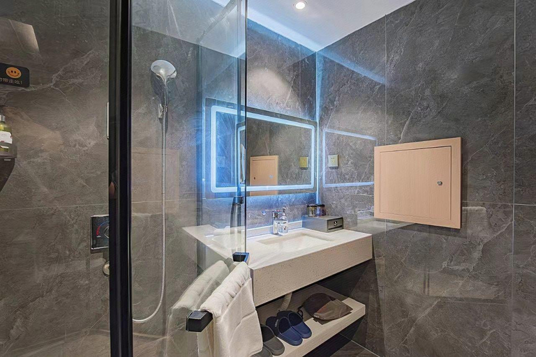 Bathroom 3, Borrman Hotel Huaihua Hexi Ziyuan, Huaihua
